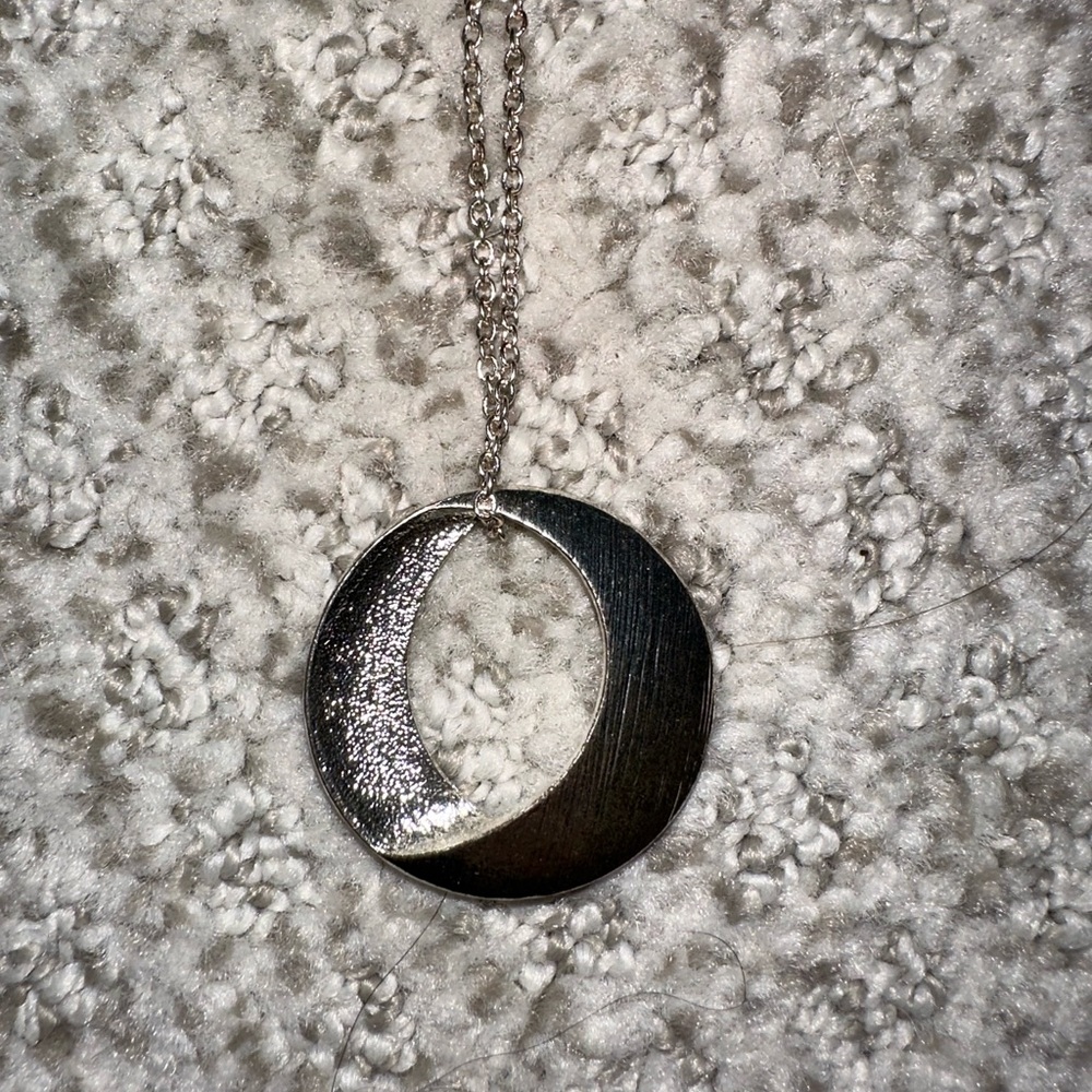 Silver Circular Necklace - image 2